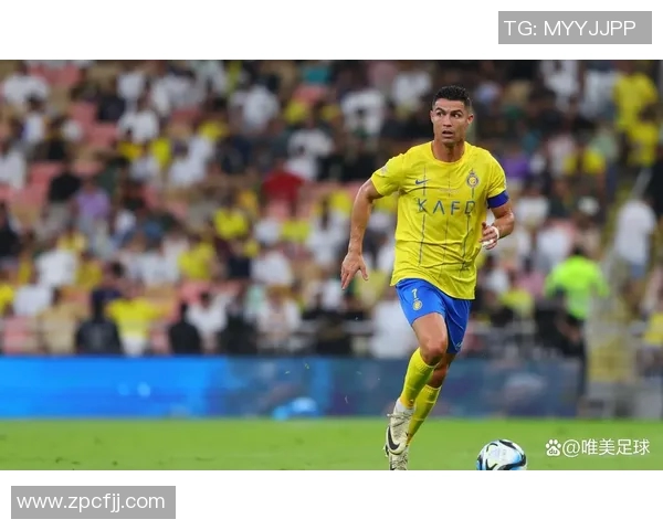 足球巨星射门精彩瞬间集锦绝美技术与无敌力量的完美结合