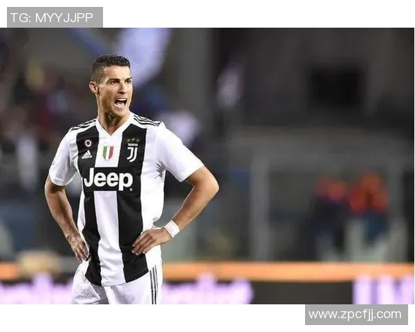 足球巨星风采：从梅西到C罗的辉煌历程与传奇故事